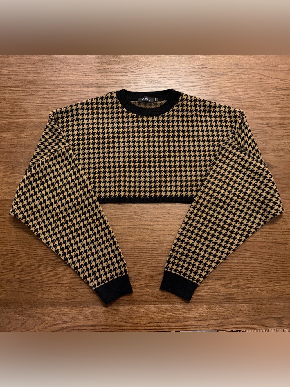 NastyGal Naanaa Houndstooth Crewneck Sweater in Brown & Black Size Small/Medium